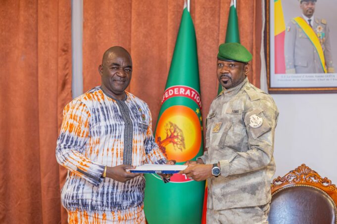 6932ad62b983e_594592088_1282180827281556_4851349913554062032_n