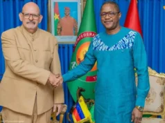 Le chef de la diplomatie burkinabè reçoit le nouveau chargé d’affaires vénézuélien.