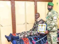 Mali: Chef suprême des Armées au chevet des blessés de guerre
