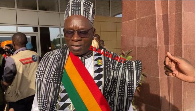 fousseynou-ouattara-vice-president-corema-collectif-refondation-commission-defense-securite-cnt-discours