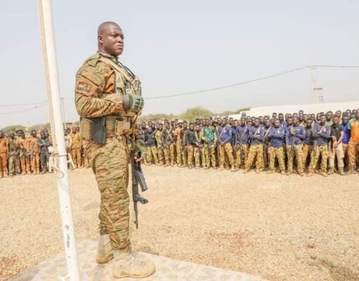 Burkina: un officier aurait reçu 8 millions F pour un coup d’État