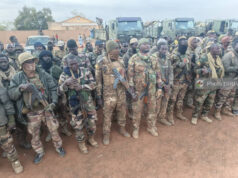 Région militaire N°1 : les FAMa poursuivent l’escorte des citernes de carburants en provenance du Niger.