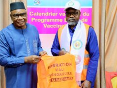 𝐀𝐮𝐝𝐢𝐞𝐧𝐜𝐞𝐬 𝐬𝐮𝐜𝐜𝐞𝐬𝐬𝐢𝐯𝐞𝐬 𝐚̀ 𝐝𝐞𝐬 𝐨𝐫𝐠𝐚𝐧𝐢𝐬𝐚𝐭𝐢𝐨𝐧𝐬 𝐞𝐧𝐠𝐚𝐠𝐞́𝐞𝐬 𝐝𝐚𝐧𝐬 𝐥𝐞 𝐝𝐞́𝐯𝐞𝐥𝐨𝐩𝐩𝐞𝐦𝐞𝐧𝐭 𝐬𝐨𝐜𝐢𝐨𝐜𝐨𝐦𝐦𝐮𝐧𝐚𝐮𝐭𝐚𝐢𝐫𝐞