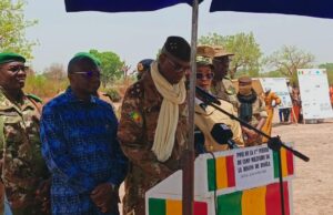 Maillage sécuritaire : Le Général Sadio Camara pose la première pierre du nouveau camp militaire de Dioïla