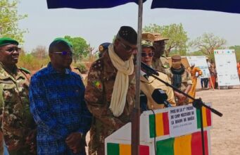 Maillage sécuritaire : Le Général Sadio Camara pose la première pierre du nouveau camp militaire de Dioïla
