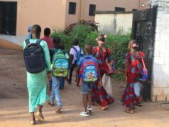 Le ministère de l’éducation change les horaires des cours